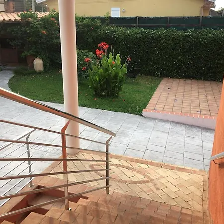 Piscina De Sal Barbacoa Wifi, Parking Gratis, 3 Min Pga Casa El Roble